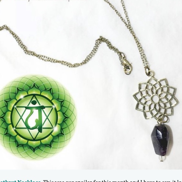 🌺Crown Chakra Amethyst Necklace NWT! - Picture 1 of 6